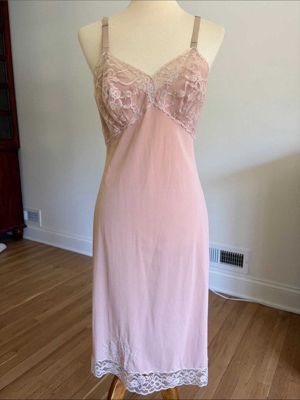 Vintage Carter’s Pink Lace Full Slip Dress Midi Coquette Lingerie Size 34